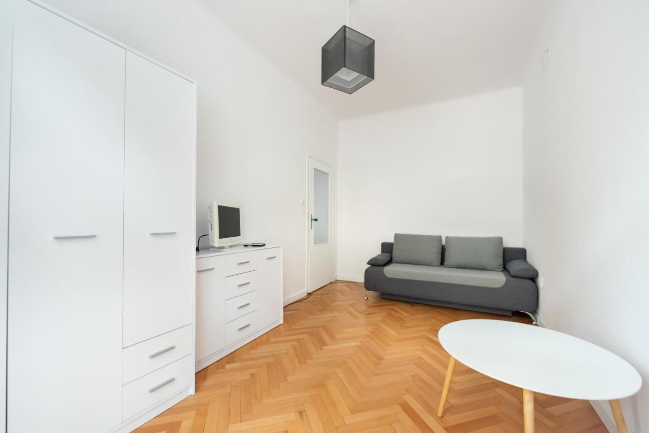 Plac Zbawiciela 3-Bedroom Apartment Varsovia Exterior foto